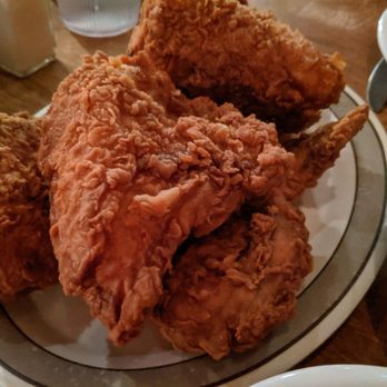 Babe's Chicken Dinner House - Fried chicken...yum! - Southern Near Me - Burleson, Texas