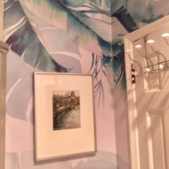 Detail Wallpaper Installation - Wallpapering Near Me