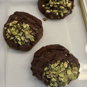 Benedetto Gelato - Dubai chocolate chip cookie - Desserts Near Me - Riverside, California Benedetto Gelato - Dubai chocolate chip cookie - Desserts Near Me - Riverside, California