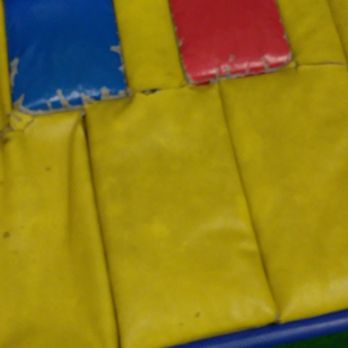 Mega Play - Another grimy torn up disgusting play mat. - Amusement Parks Near Me - Mishawaka, Indiana