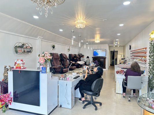 Peony Nail Spa by null