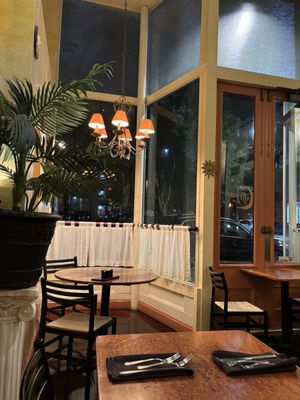Caffe Luna by null