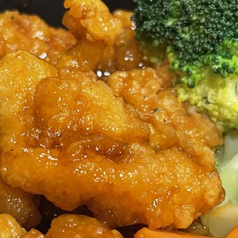 Darunee Thai Cuisine - Thai Near Me - San Marcos, California