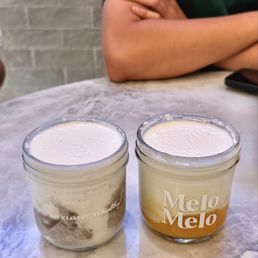 Oreo Cream & Mango Puree Oreo Cream & Mango Puree