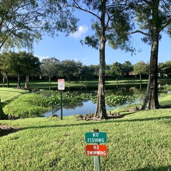 Plantation Sunset Park - Lake area....beautiful but no fishing or swimming allowed - Baseball Fields Near Me - Plantation, Florida Plantation Sunset Park - Lake area....beautiful but no fishing or swimming allowed - Baseball Fields Near Me - Plantation, Florida