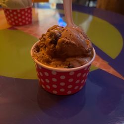 2 Scoops & Sprinkles - Caramel Macchiato