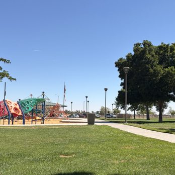 Forrest E Hull Park - Dog Parks Near Me - Lancaster, California Forrest E Hull Park - Dog Parks Near Me - Lancaster, California