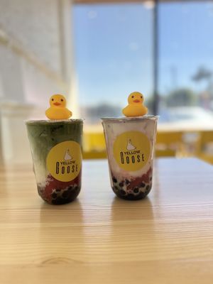 Cafe Yellow Goose by null