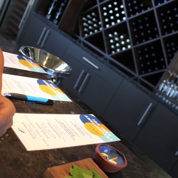 J Dusi Wines - Wine Tasting Room Near Me - Paso Robles, California