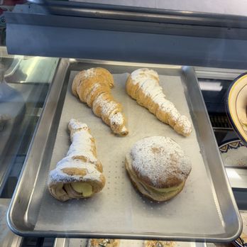 Casa Das Natas - Pastries - Desserts Near Me - Millburn, New Jersey