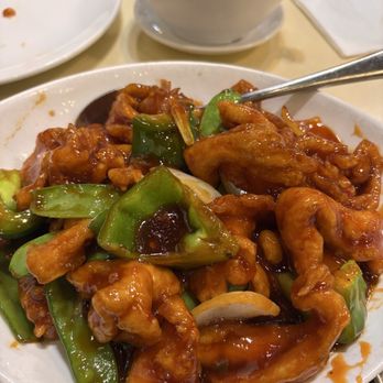 MingHin Cuisine - General Tao's Chicken - Seafood Near Me - Chicago, Illinois