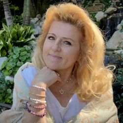 Dr. Regina Barang - The Lucid Junction