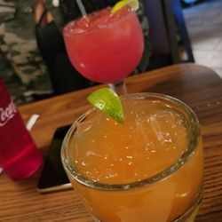 Dos Margaritas - Peach and strawberry margarita on the rocks.