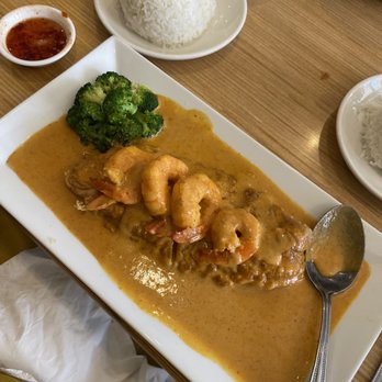 Thai Chefs - Shu-shee crispy fish and shrimp - Thai Near Me - Houston, Texas Thai Chefs - Shu-shee crispy fish and shrimp - Thai Near Me - Houston, Texas