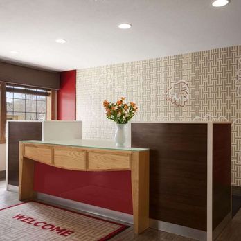 Hawthorn Suites by Wyndham - Lobby - Hotels Near Me - Eagle, Colorado Hawthorn Suites by Wyndham - Lobby - Hotels Near Me - Eagle, Colorado
