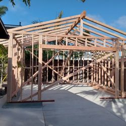 Sandoval Construction - Garage framing