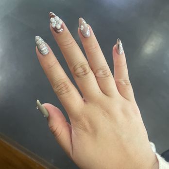 Dara Studio Nail Art - Level 3 Nail Art with Dara - Nail Salons Near Me - Hermosa Beach, California Dara Studio Nail Art - Level 3 Nail Art with Dara - Nail Salons Near Me - Hermosa Beach, California