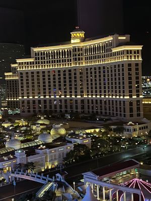 Bellagio Pool by null