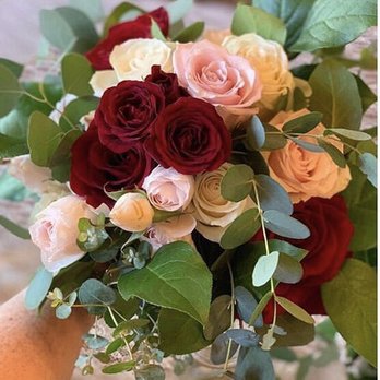 Gold Finch Florals - Bridesmaid's bouquet   Hand tied, wrapped with ribbon. - Floral Designers Near Me - Laguna Beach, California