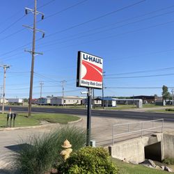 U-Haul Neighborhood Dealer