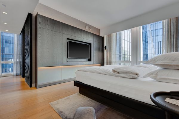 Equinox Hotel New York by null