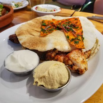 Garage Beirut - Mixed grill - Lebanese Near Me - Montreal, Quebec Garage Beirut - Mixed grill - Lebanese Near Me - Montreal, Quebec