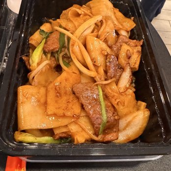 Kai Kai BBQ - Beef chow fun - Cantonese Near Me - Orlando, Florida Kai Kai BBQ - Beef chow fun - Cantonese Near Me - Orlando, Florida