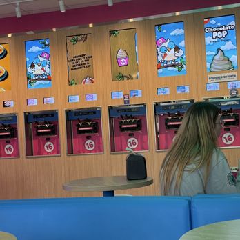 16 Handles - Juice Bars & Smoothies Near Me - Columbia, South Carolina
