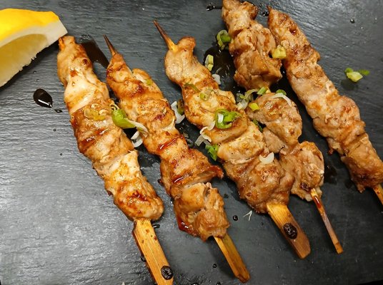 Tee Off Bar & Grill by null