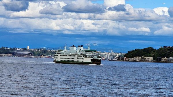 bainbridge-island-ferry-terminal-270-olympic-dr-se-bainbridge-island-wa-98110-us-mapquest