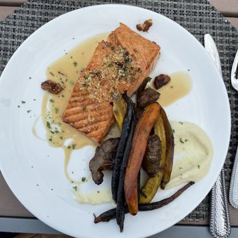 Ampersea - Salmon with carrots - also very good! - New American Near Me - Baltimore, Maryland
