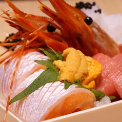 J San Sushi & Market - Make your own donburi