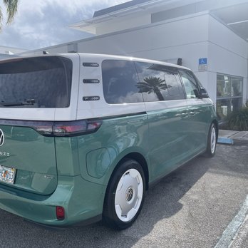 Wallace Volkswagen - Car Dealers Near Me - Stuart, Florida Wallace Volkswagen - Car Dealers Near Me - Stuart, Florida