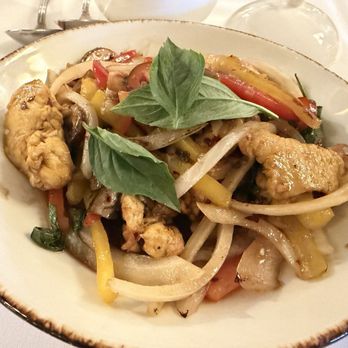 Le Colonial Lake Forest - Spicy Chicken (GF) - Vietnamese Near Me - Lake Forest, Illinois Le Colonial Lake Forest - Spicy Chicken (GF) - Vietnamese Near Me - Lake Forest, Illinois
