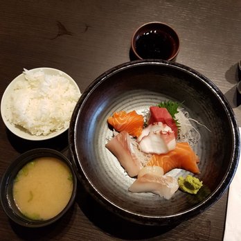 Izakaya Ju - sashimi lunch 22$ - Japanese Near Me - Markham, Ontario