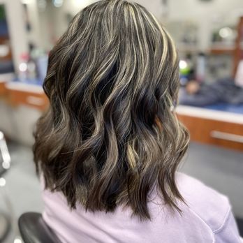 Classy Cuts - Hair Salons Near Me - Bonney Lake, Washington