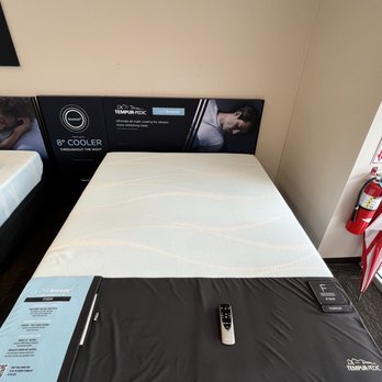 Mattress Firm Outlet - Las Colinas - Tempurpedic - Mattresses Near Me - Irving, Texas Mattress Firm Outlet - Las Colinas - Tempurpedic - Mattresses Near Me - Irving, Texas