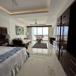 Grand Miramar - Room C803