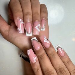 Venice Nail Spa - Kyle - Beautiful nail set with 3D flowers