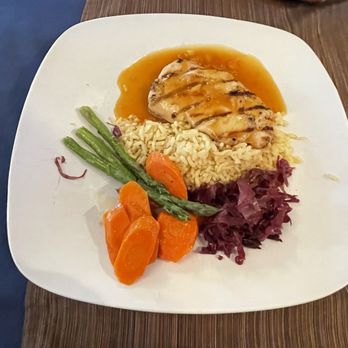 Zias Stonehouse Restaurant - Lunch apricot chicken ($15.00) - Wine Bars Near Me - Summerland, British Columbia Zias Stonehouse Restaurant - Lunch apricot chicken ($15.00) - Wine Bars Near Me - Summerland, British Columbia