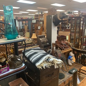 Anteeks On Menaul - Antiques Near Me - Albuquerque, New Mexico