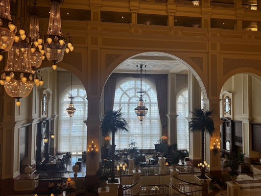 Tokyo Disneyland Hotel by null