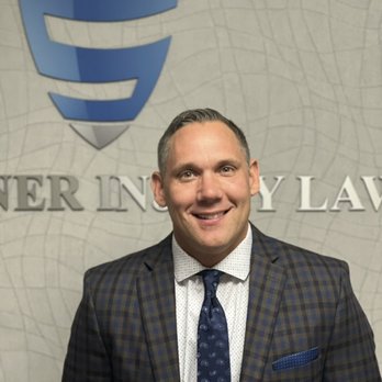 Schwaner Injury Law - Chicago Car Accident Attorney David Schwaner - Personal Injury Law Near Me - Chicago, Illinois Schwaner Injury Law - Chicago Car Accident Attorney David Schwaner - Personal Injury Law Near Me - Chicago, Illinois