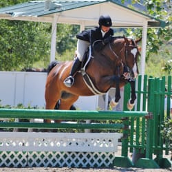 Flagstaff Equestrian Center - Flagstaff Arizona quality horse care and training, specializing in Hunters, Jumpers and Equitation.