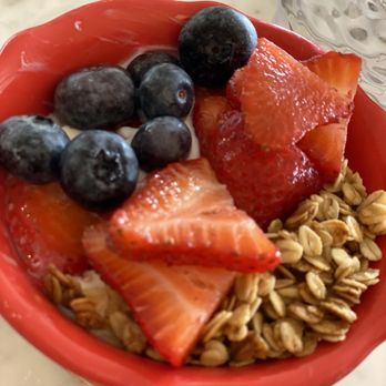 Persnickety Crane Cafe - Parfait - Desserts Near Me - Yorktown, Virginia Persnickety Crane Cafe - Parfait - Desserts Near Me - Yorktown, Virginia