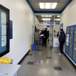 US Post Office - Short line was nice
