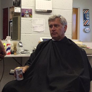 Austin’s Barbershop - Beer and haircut, great service - Barbers Near Me - Billings, Montana Austin’s Barbershop - Beer and haircut, great service - Barbers Near Me - Billings, Montana