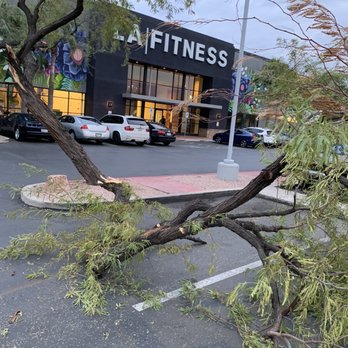 LA Fitness - Roid rage? Or Az weather? - Gyms Near Me - Tempe, Arizona