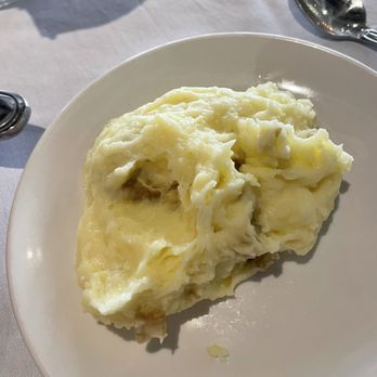 Skates On The Bay - Yukon mashed potatoes w/skins - Seafood Near Me - Berkeley, California Skates On The Bay - Yukon mashed potatoes w/skins - Seafood Near Me - Berkeley, California