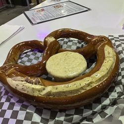 Brudergarten - Pretzel with Beer Cheese